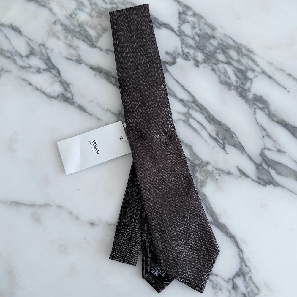 Armani Collezioni Mens Silk Necktie Textured Brown Charcoal Made in Italy NWT